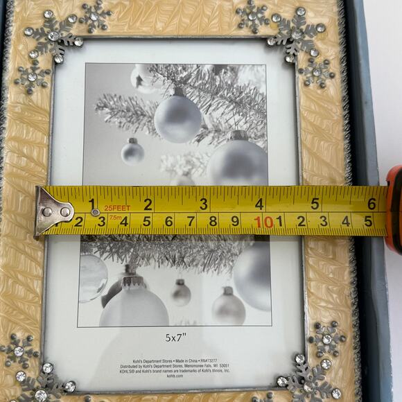 NIB Enameled Christmas/Holiday/Winter 5x7 Photo Frame Snowflakes Sparkle - Picture 7 of 8